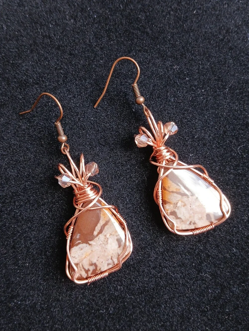 Copper wire wrapped brown tan outback Jasper dangle earrings handmade new - Picture 3 of 6